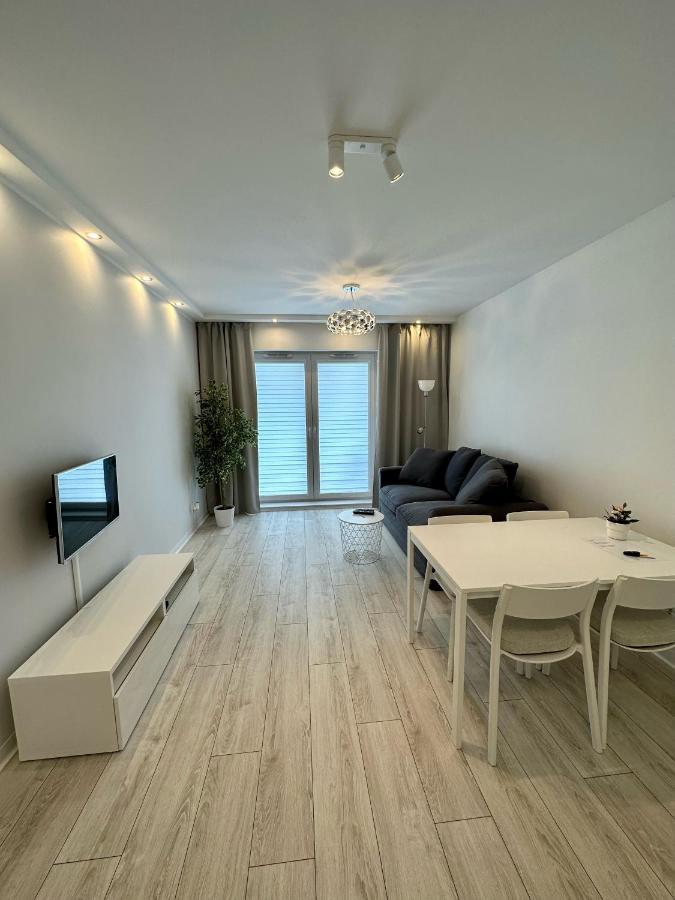 Flat4you Iii Apartment Posen